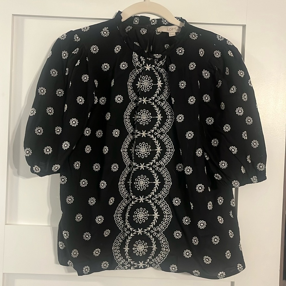 Ann Taylor Loft top, XS